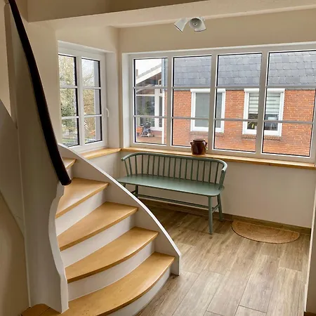 Ferienhaus Strandleben Trifft Kleinstadtleben Lütjenburg